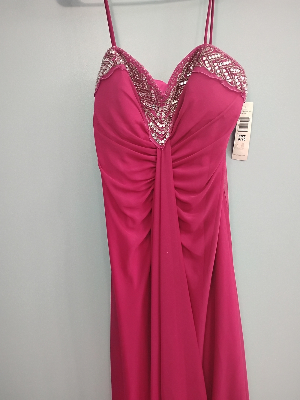 NWT Reign On Dark Pink Beaded Spaghetti-Strap Prom Dress Size 9/10